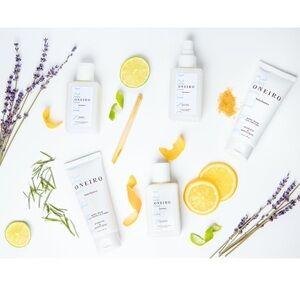 New Oneiro 5pc Body Care Set‎ + Shower Bag